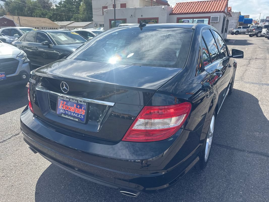 Used 2010 Mercedes-Benz C 300 Sedan image 7