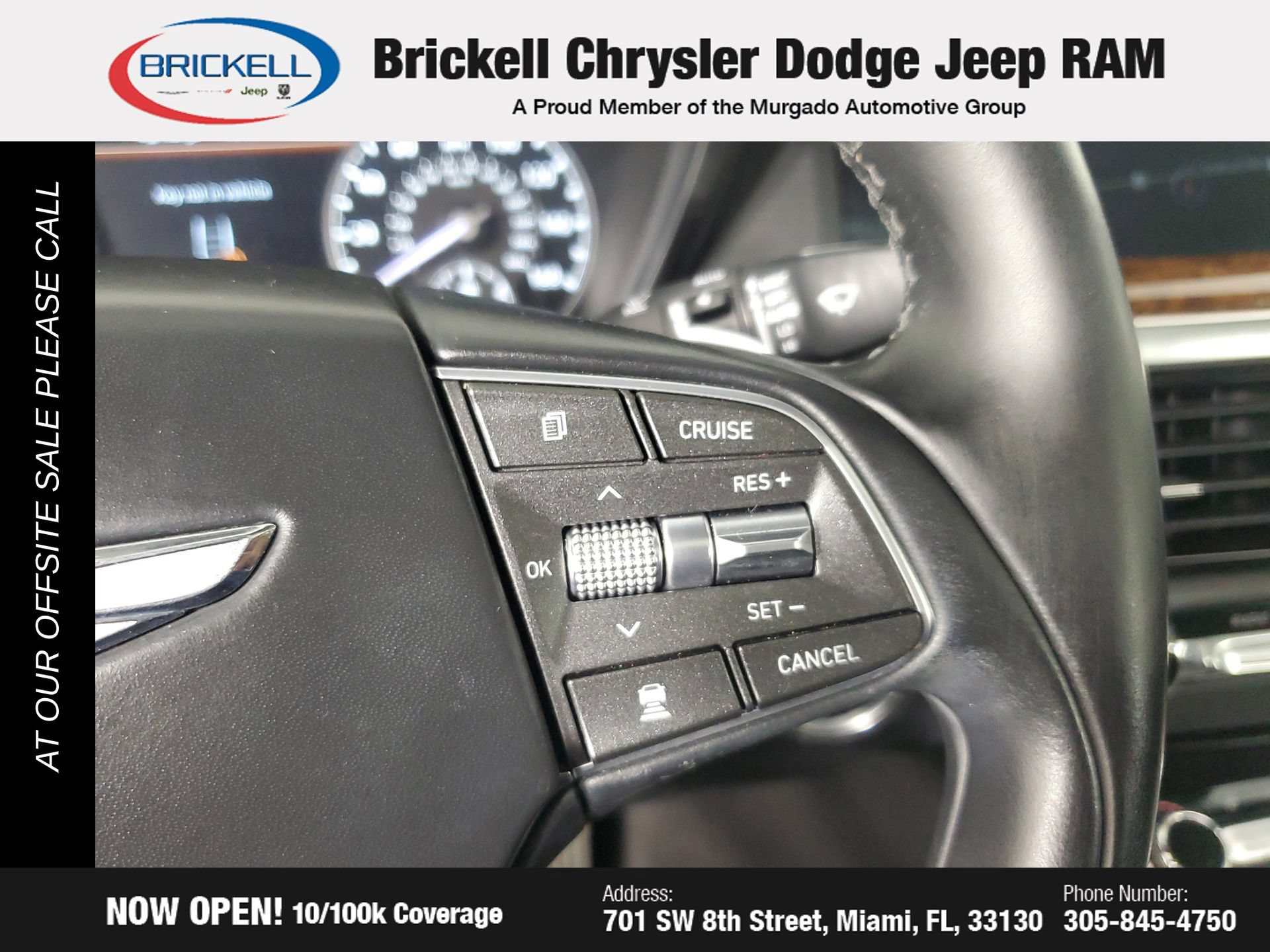 Used 2017 Genesis G90 3.3T Premium RWD image 37