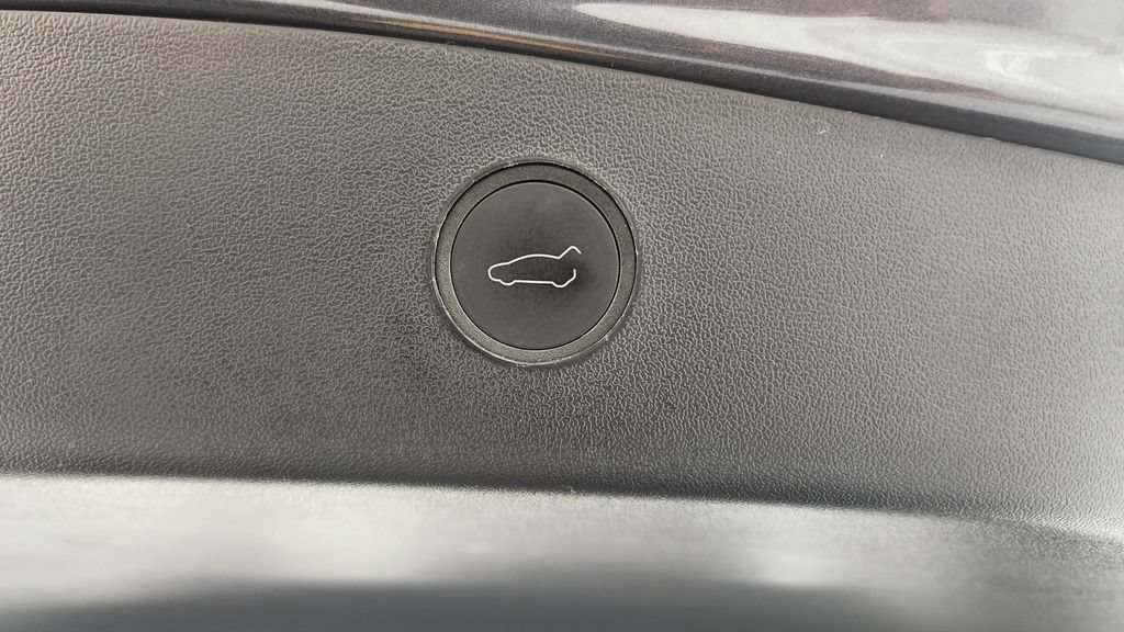 Used 2023 Tesla Model 3 Performance AWD/4WD image 16