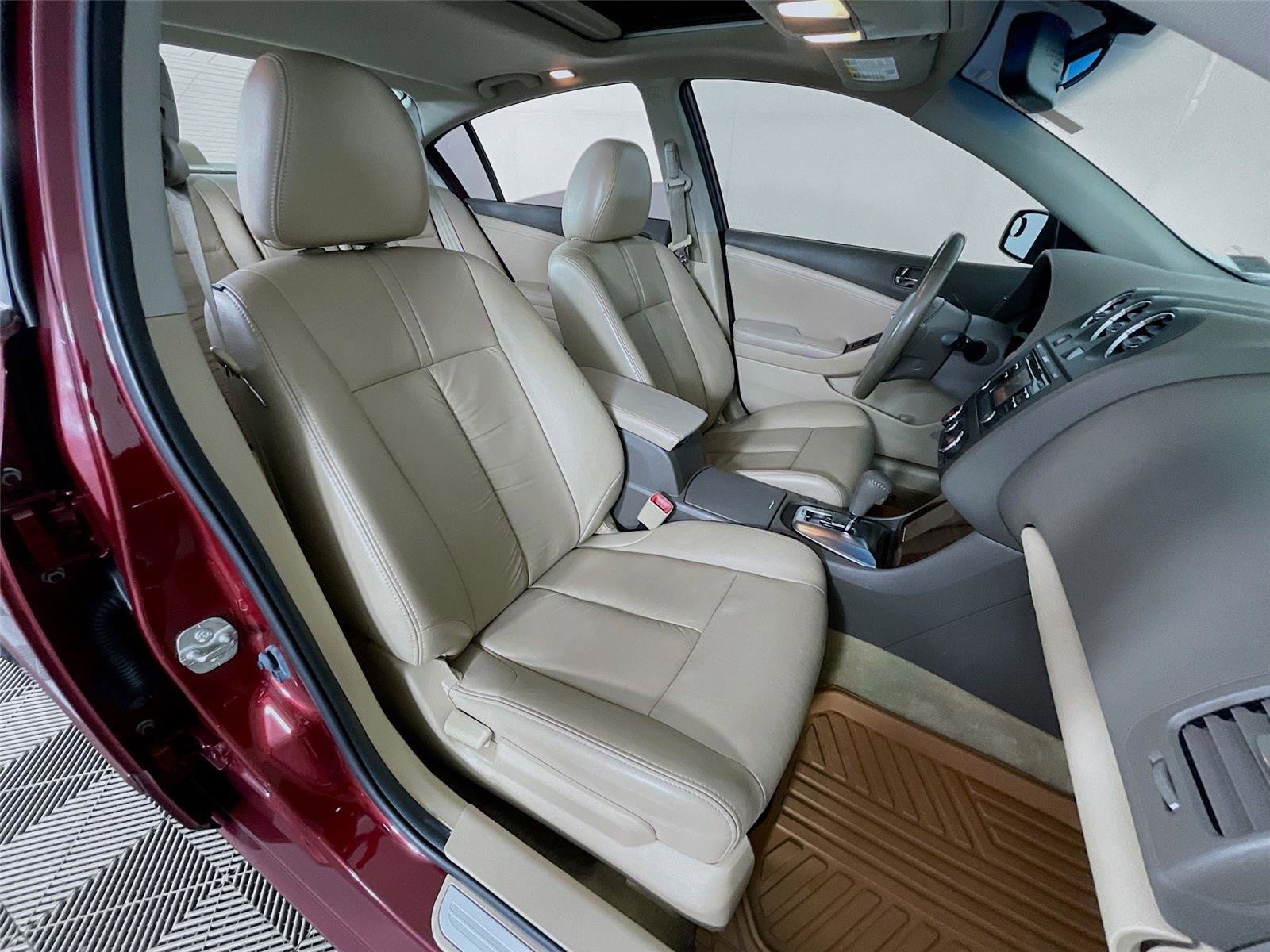 Used 2012 Nissan Altima 2.5 SL w/ 2.5SL Pkg image 30