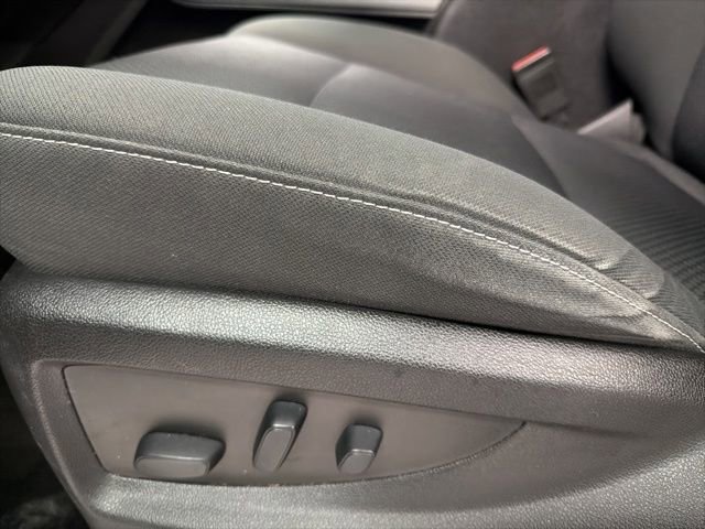 Used 2018 Chevrolet Silverado 1500 LT w/ All Star Edition AWD/4WD image 14