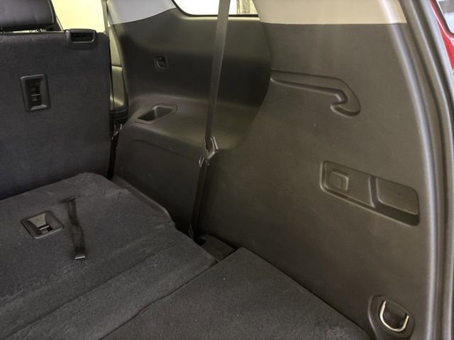 Used 2021 GMC Acadia SLT w/ Elevation Edition image 11