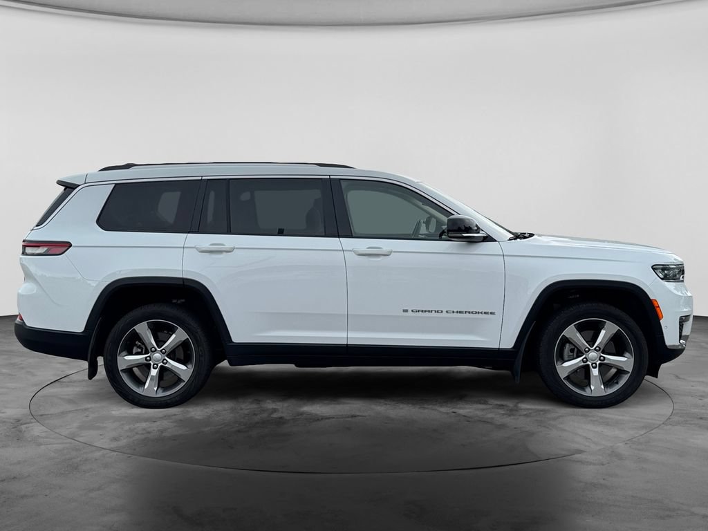 Used 2022 Jeep Grand Cherokee L Limited w/ Luxury Tech Group II AWD/4WD image 9