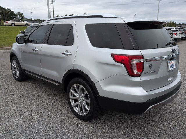 Used 2016 Ford Explorer Limited FWD image 6