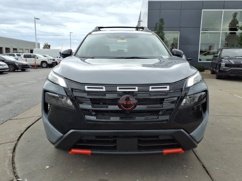 New 2027 Nissan Rogue SV w/ Rock Creek Premium Package AWD/4WD image 3