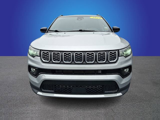 Used 2024 Jeep Compass Limited image 2