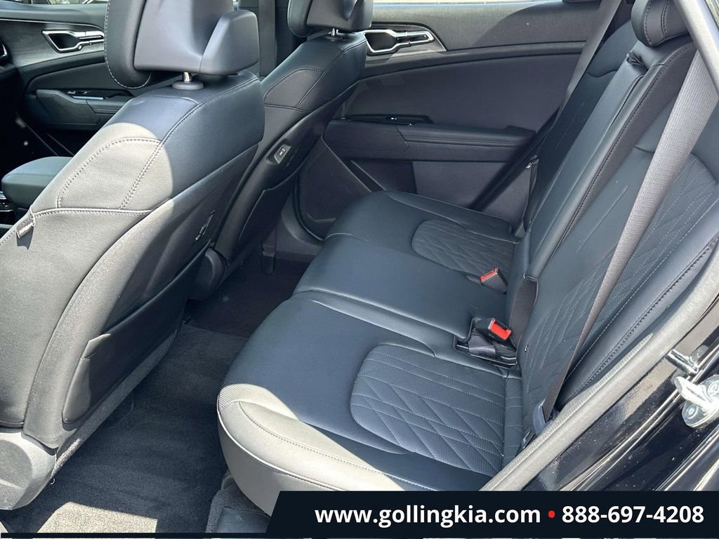 Certified 2025 Kia Sportage X-Pro AWD/4WD image 10
