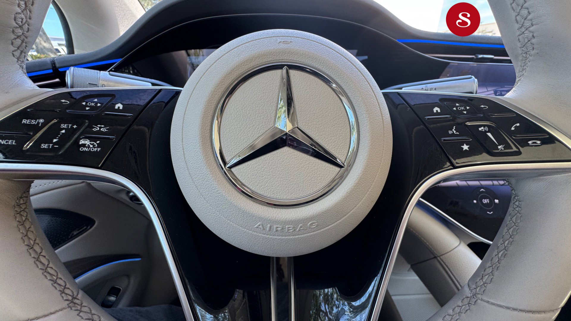 Used 2023 Mercedes-Benz EQS 580 4MATIC Sedan image 14