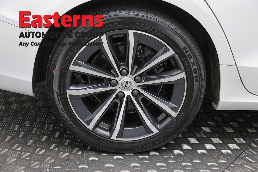 Used 2022 Volvo S60 B5 Inscription FWD image 30