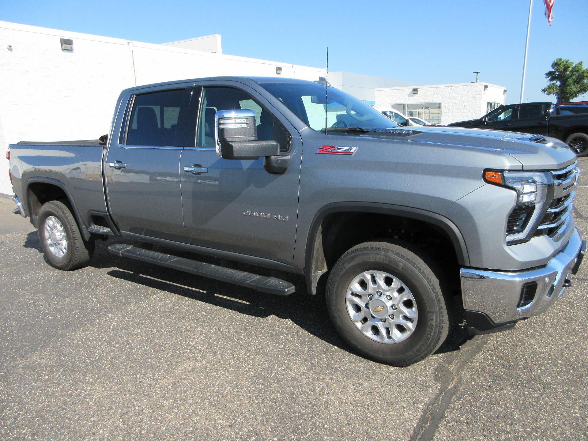 Certified 2024 Chevrolet Silverado 2500 LTZ w/ LTZ Convenience Package AWD/4WD image 4