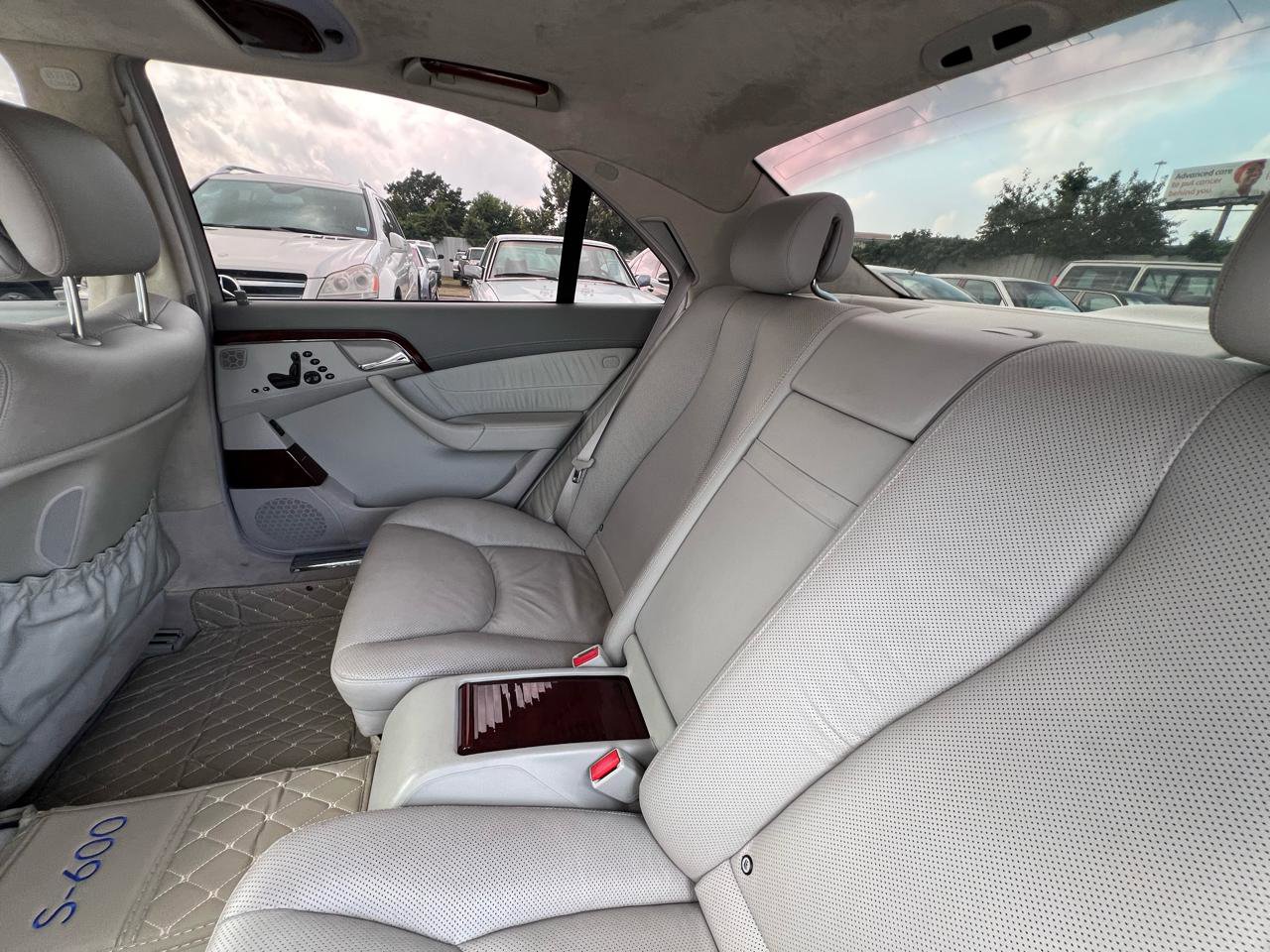 Used 2005 Mercedes-Benz S 600 image 28