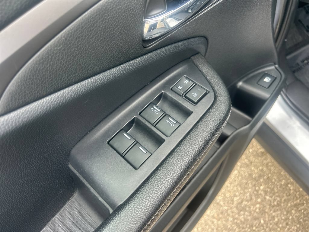 Used 2019 Honda Ridgeline Sport image 14