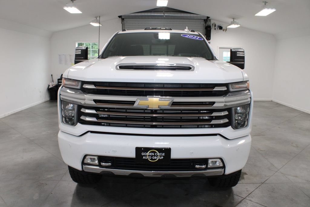 Used 2021 Chevrolet Silverado 2500 High Country w/ Z71 Off-Road Package AWD/4WD image 3