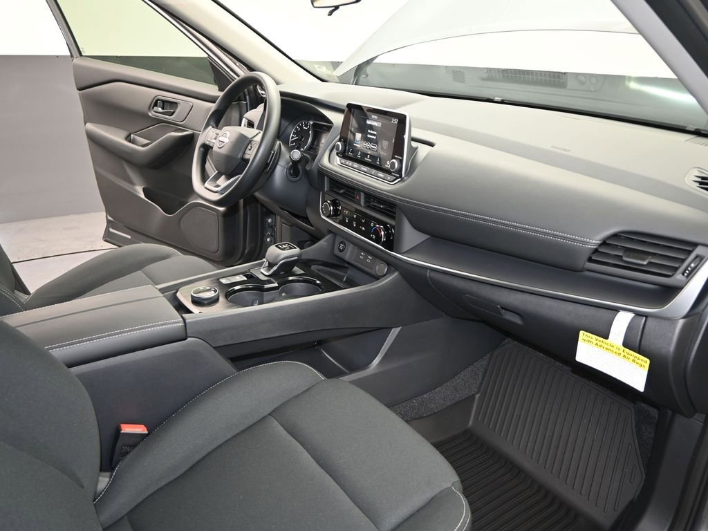Certified 2026 Nissan Rogue S AWD/4WD image 23