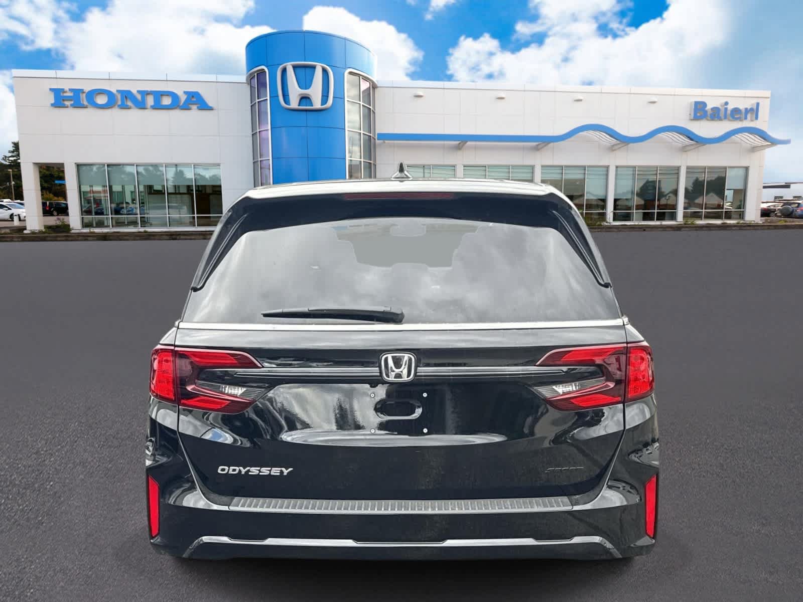 Used 2026 Honda Odyssey Sport-L image 4