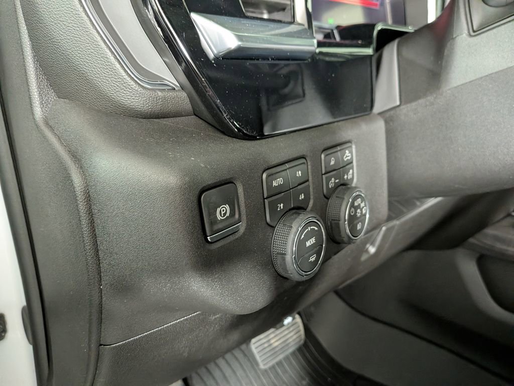 New 2026 Chevrolet Silverado 3500 LTZ w/ LTZ Plus Package image 17