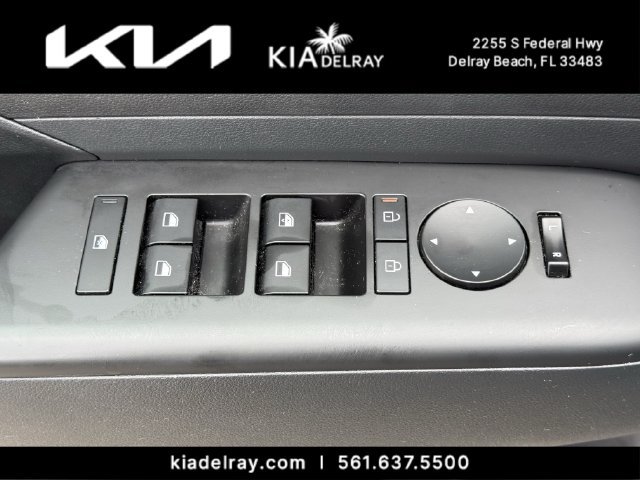 Used 2024 Hyundai Kona SEL FWD image 14