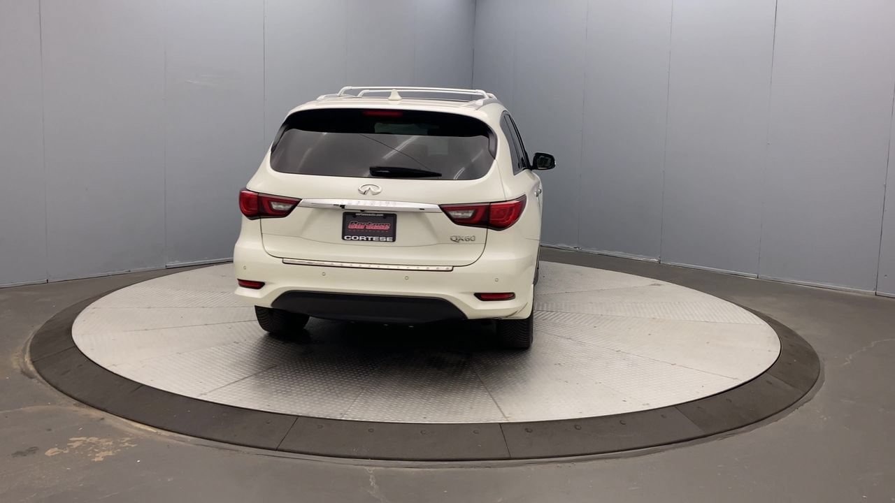 Used 2018 INFINITI QX60 Luxe w/ Deluxe Technology Package AWD/4WD image 4