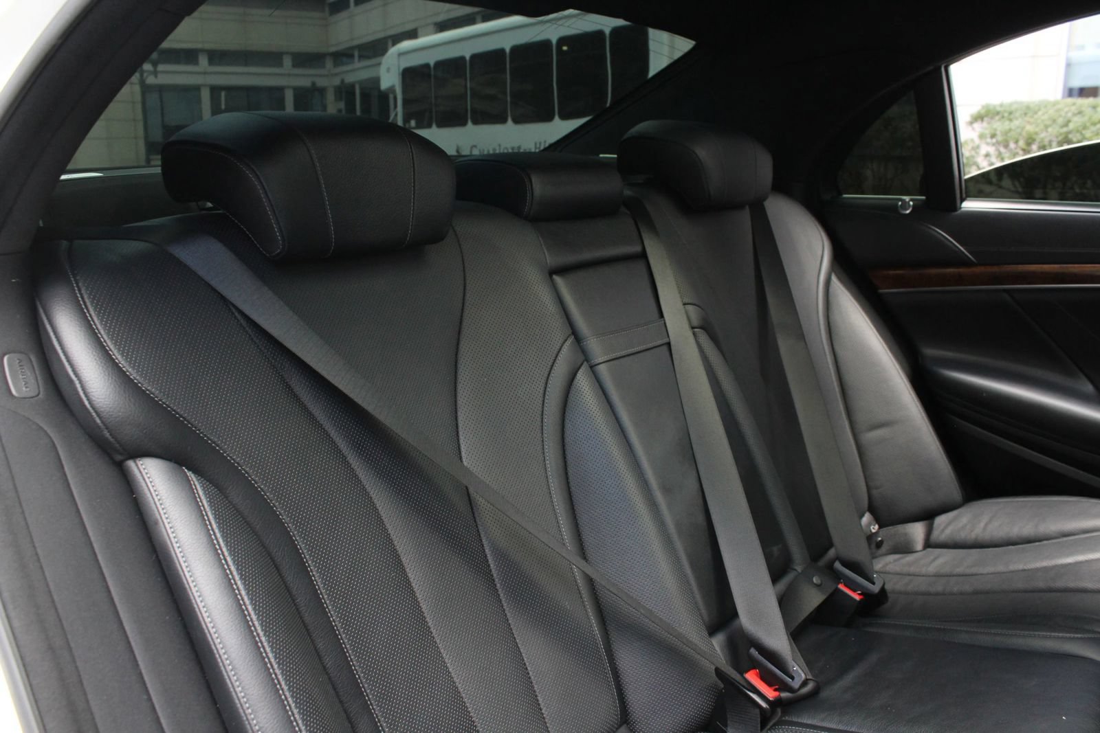 Used 2014 Mercedes-Benz S 550 Sedan image 21