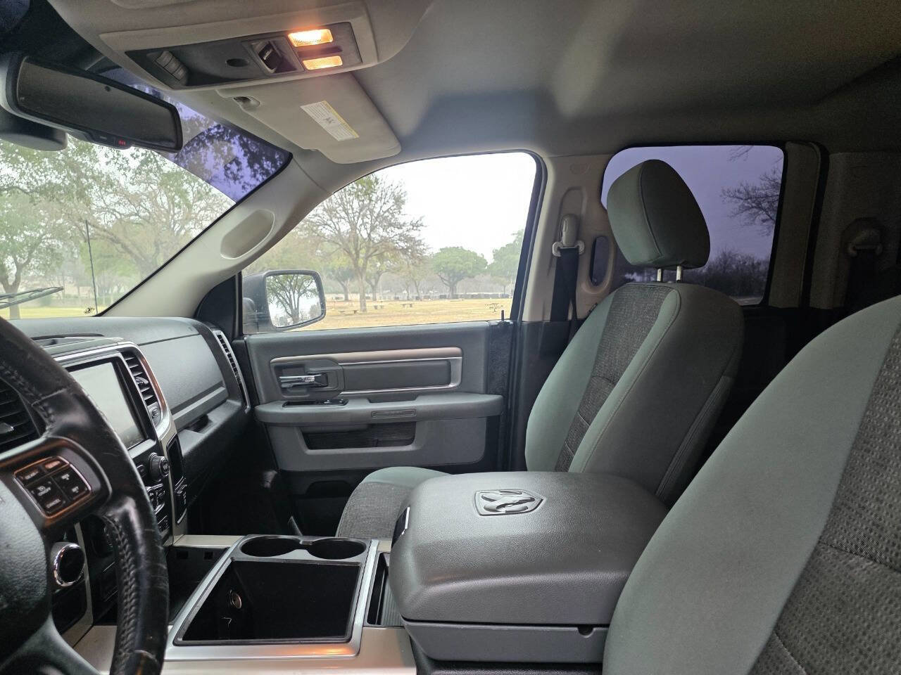 Used 2015 RAM 1500 Lone Star image 30