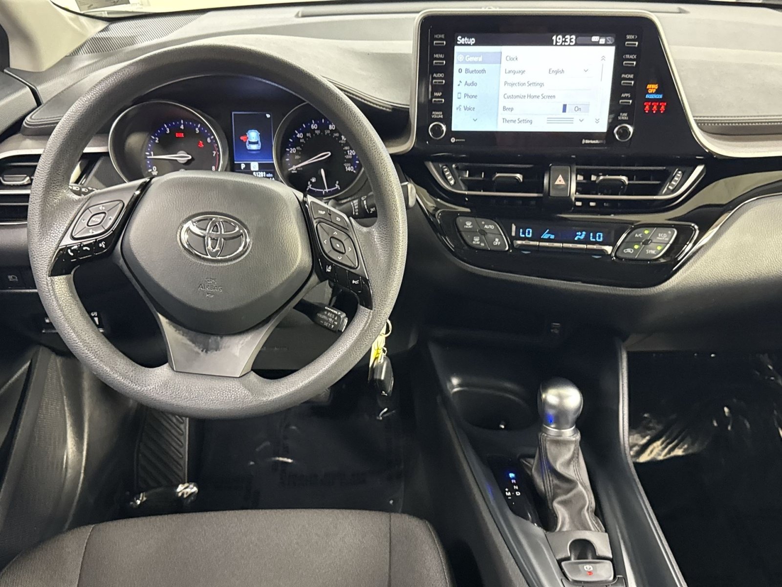 Used 2021 Toyota C-HR LE FWD image 35