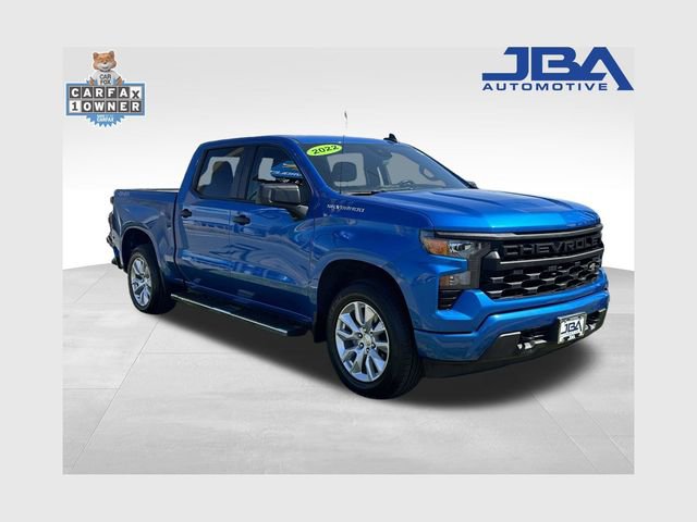 Used 2022 Chevrolet Silverado 1500 Custom image 1