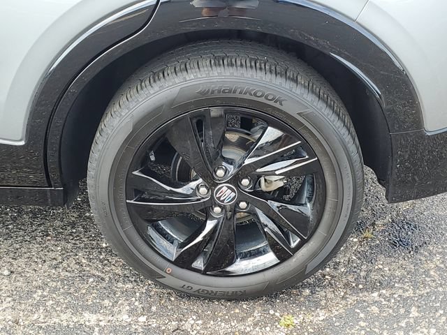 Certified 2024 Buick Encore GX Sport Touring w/ Comfort Package AWD/4WD image 33