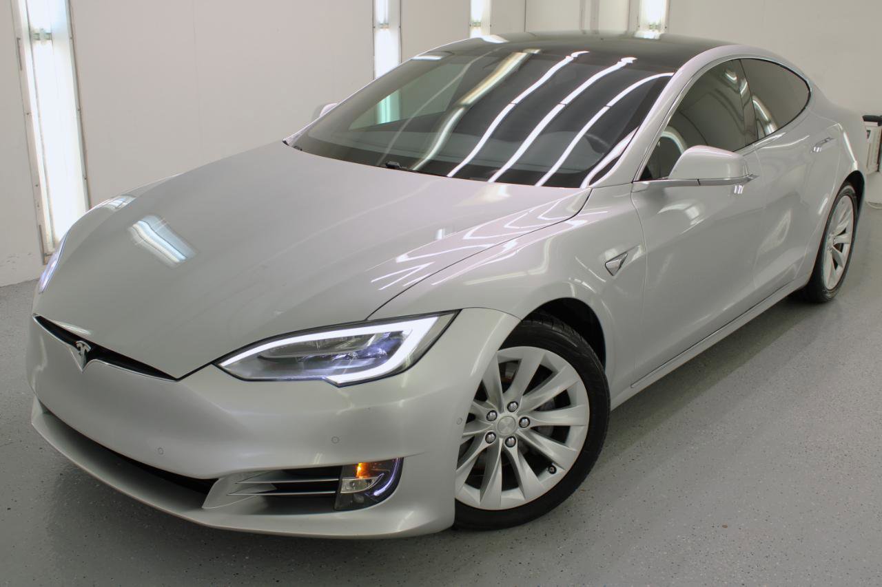 Used 2018 Tesla Model S 75D AWD/4WD image 25