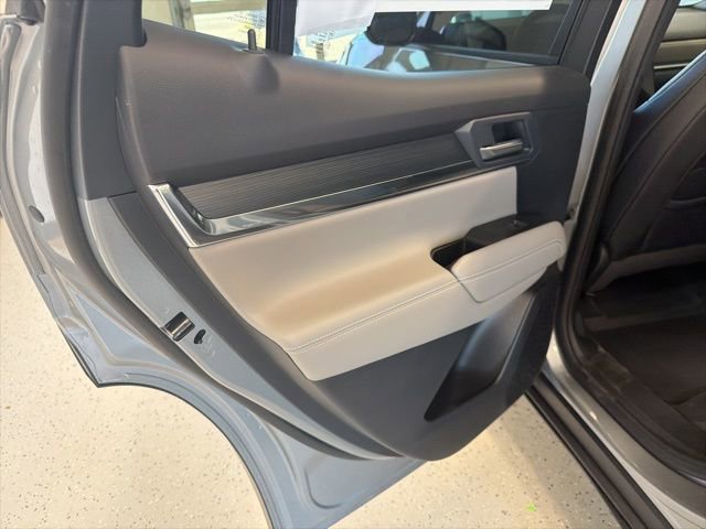 New 2026 GMC Terrain Elevation w/ Elevation Premium Package image 46