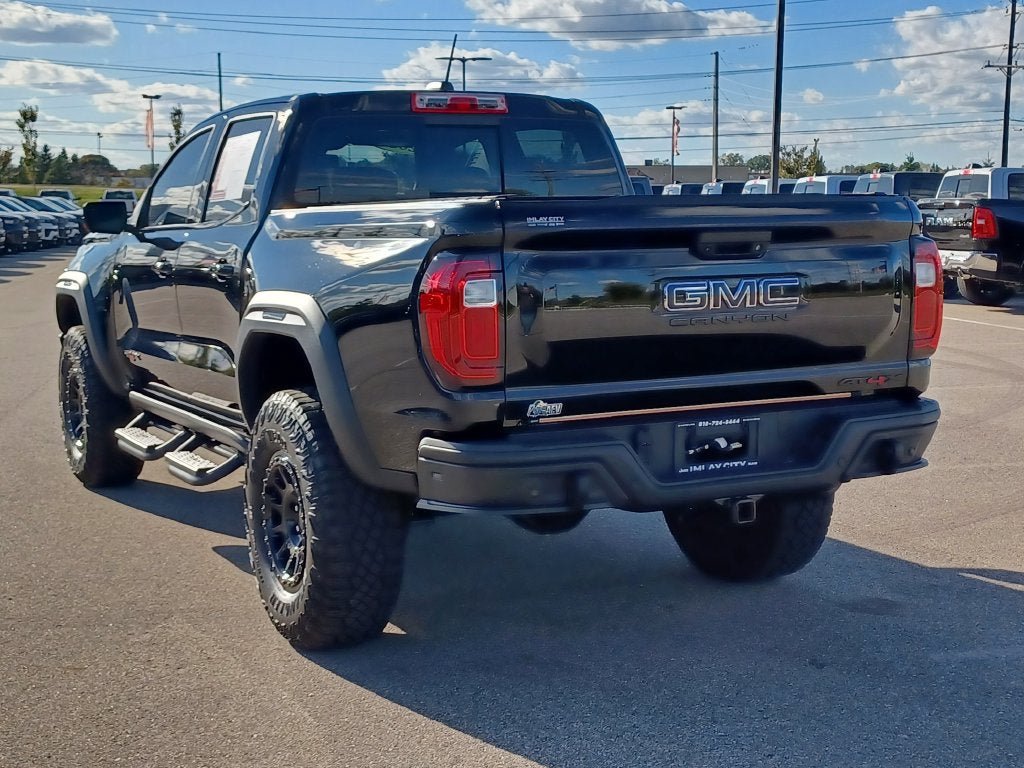 Used 2024 GMC Canyon AT4X w/ AT4X AEV Edition AWD/4WD image 3