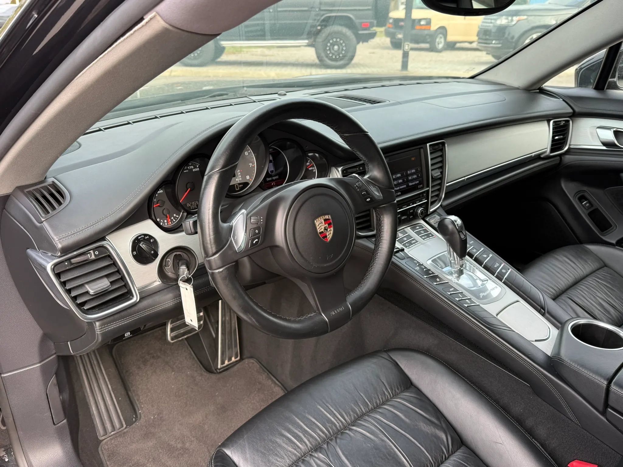 Used 2010 Porsche Panamera 4S AWD/4WD image 7