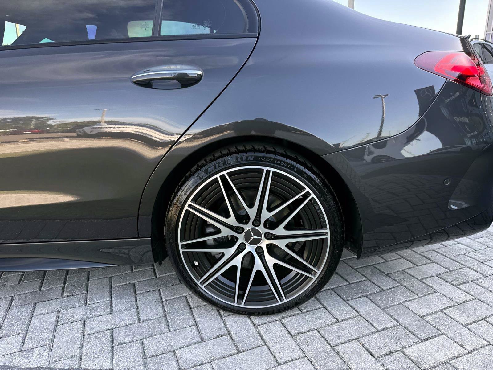 New 2026 Mercedes-Benz C 43 AMG 4MATIC Sedan image 10