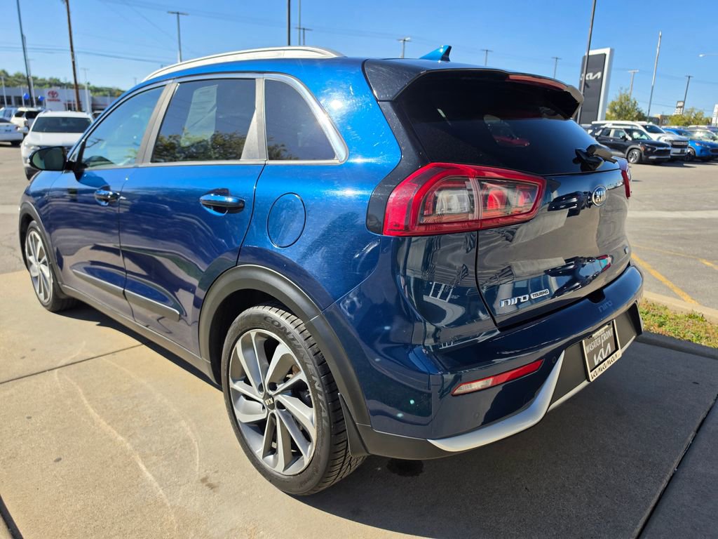 Used 2017 Kia Niro Touring FWD image 7
