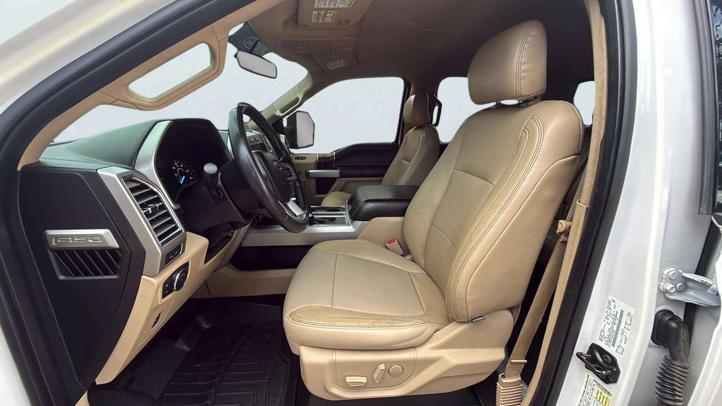 Used 2015 Ford F150 Lariat w/ Equipment Group 501A Mid AWD/4WD image 14