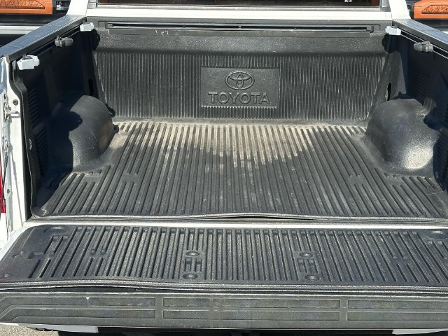 Used 2018 Toyota Tundra 1794 Edition AWD/4WD image 33