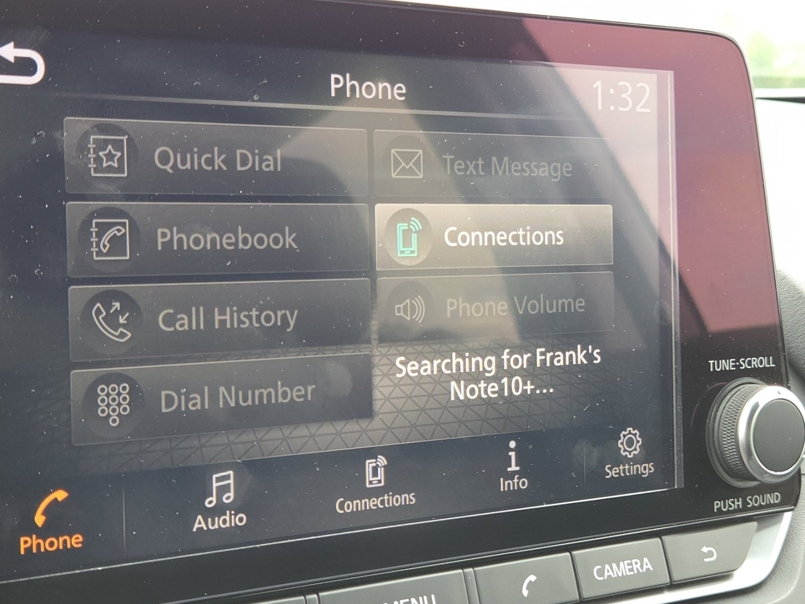 Used 2023 Nissan Rogue SV FWD image 4