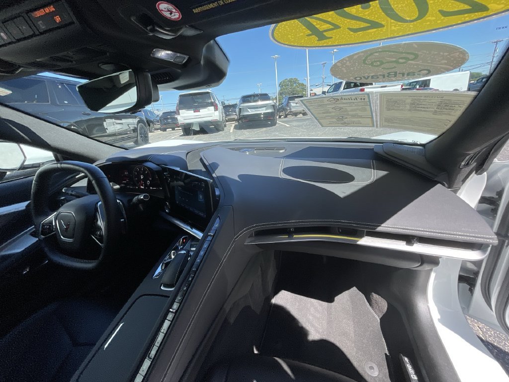 Used 2024 Chevrolet Corvette Stingray Preferred Cpe w/ 2LT RWD image 27