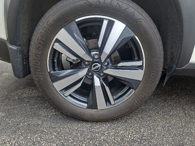 Certified 2023 Nissan Rogue Platinum w/ Platinum Premium Package AWD/4WD image 10