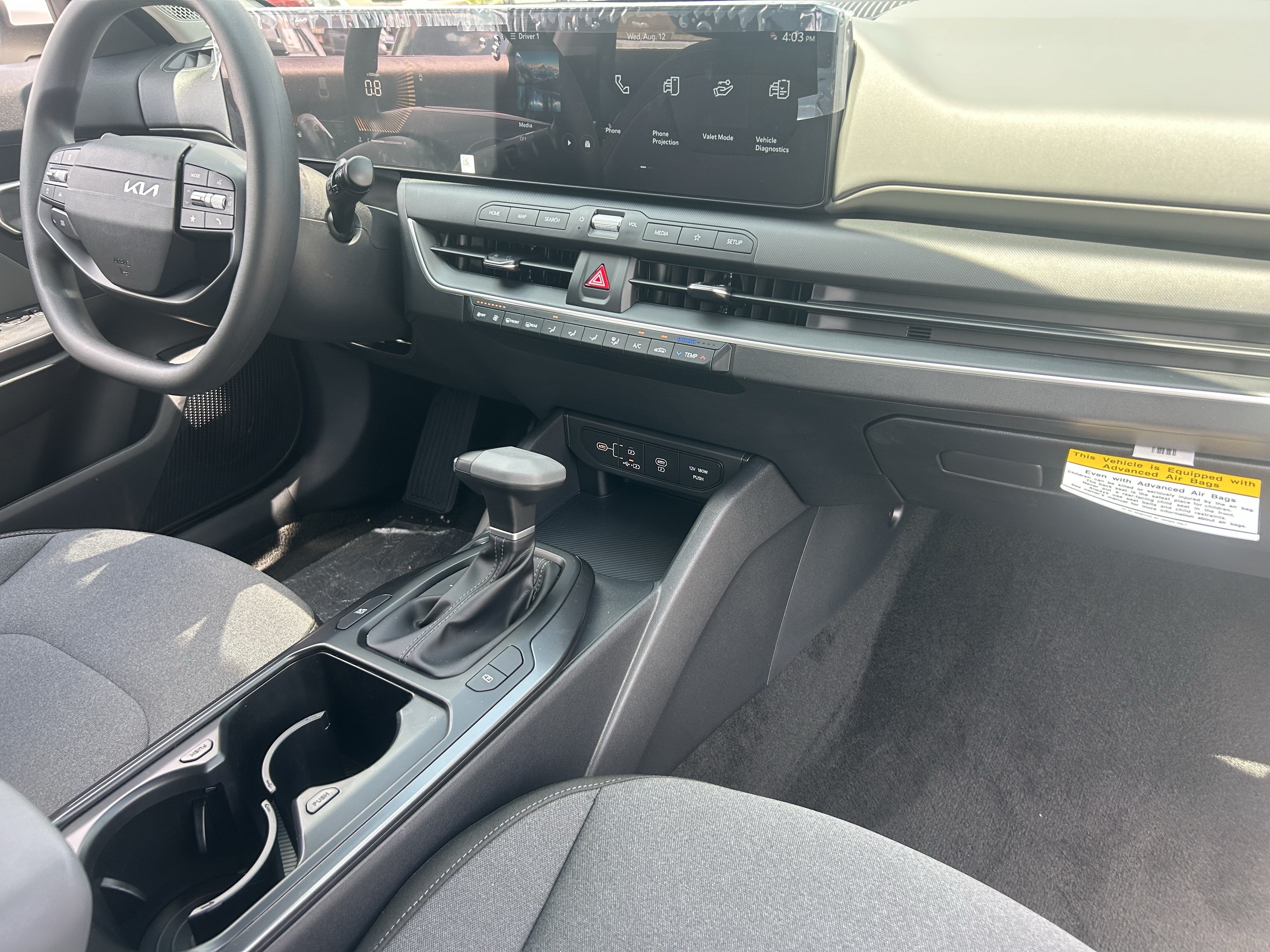 New 2026 Kia K4 FWD image 11