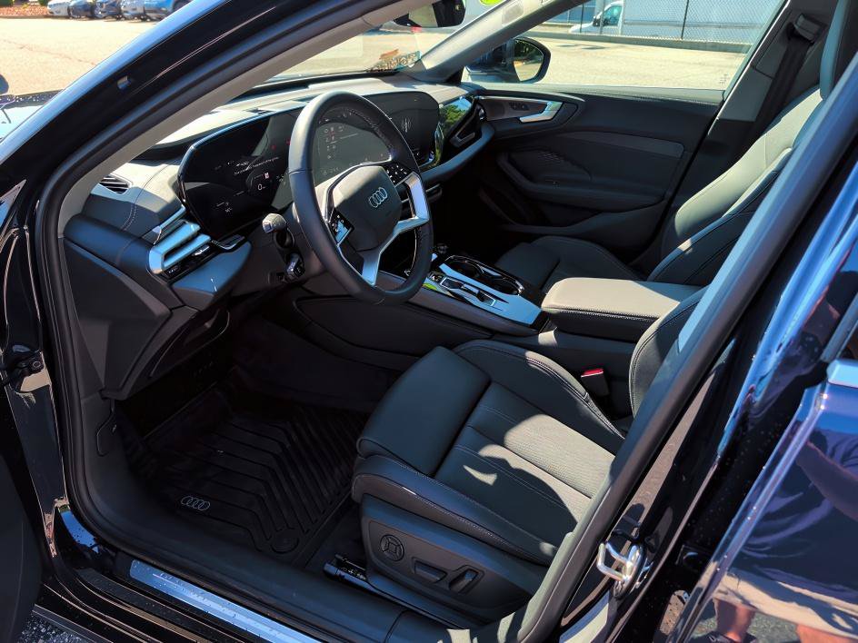 Used 2025 Audi A5 2.0T Premium Plus AWD/4WD image 8