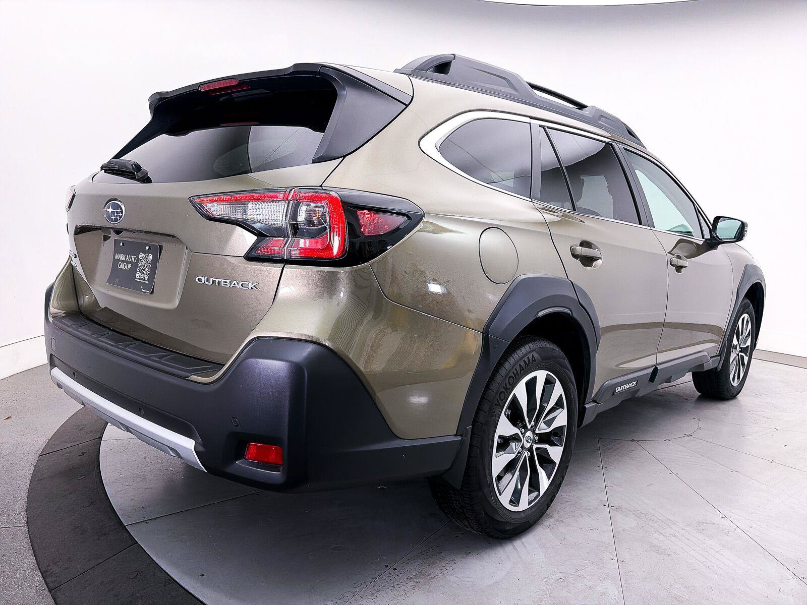 Used 2024 Subaru Outback Limited AWD/4WD image 17