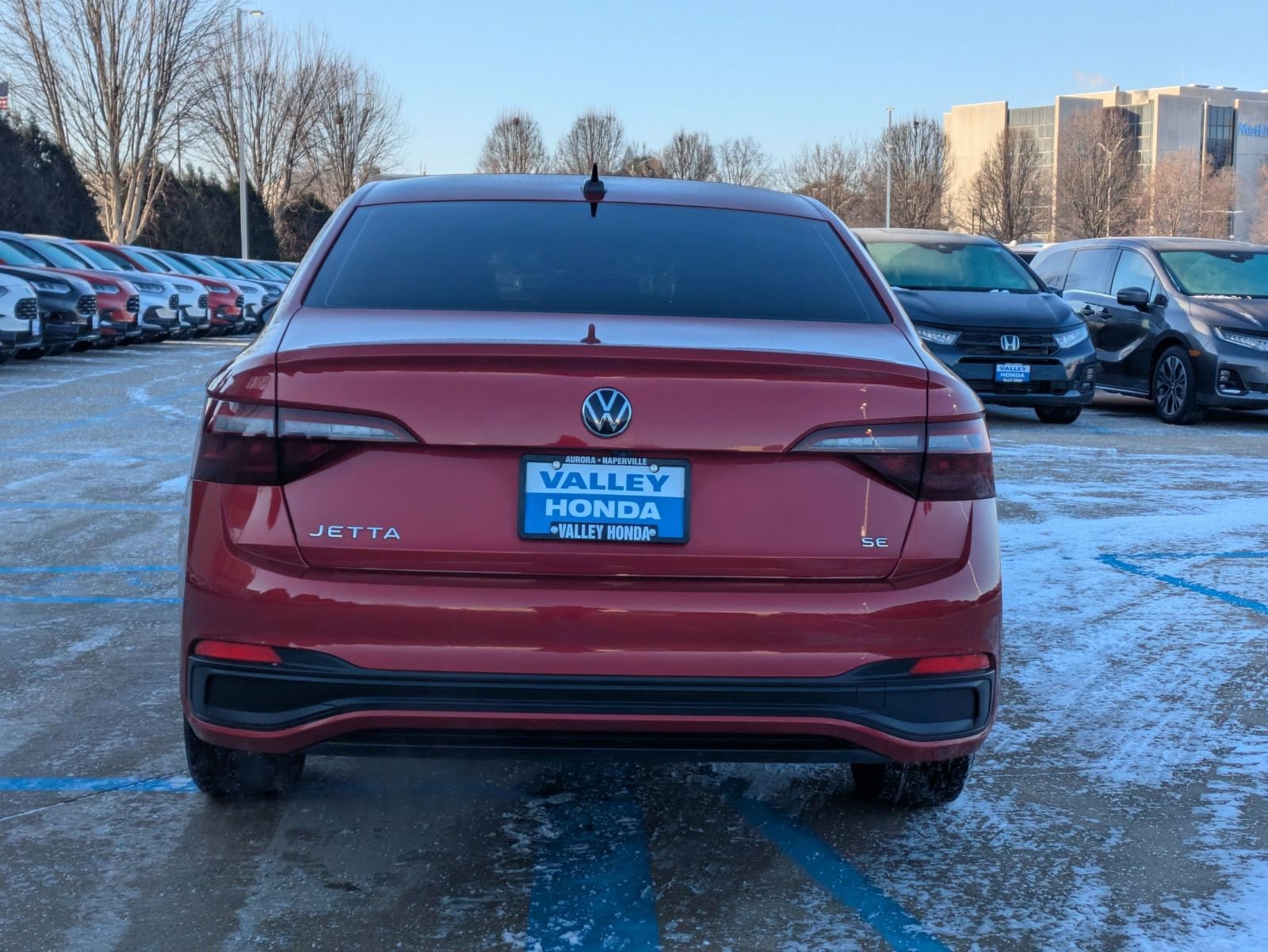 Used 2023 Volkswagen Jetta SE image 7