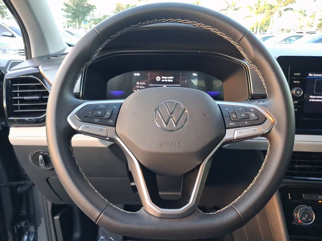 Used 2025 Volkswagen Taos S FWD image 17