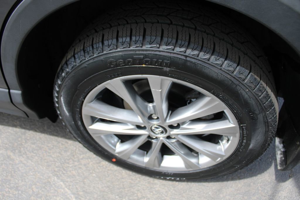 Certified 2017 Toyota RAV4 Limited AWD/4WD image 59
