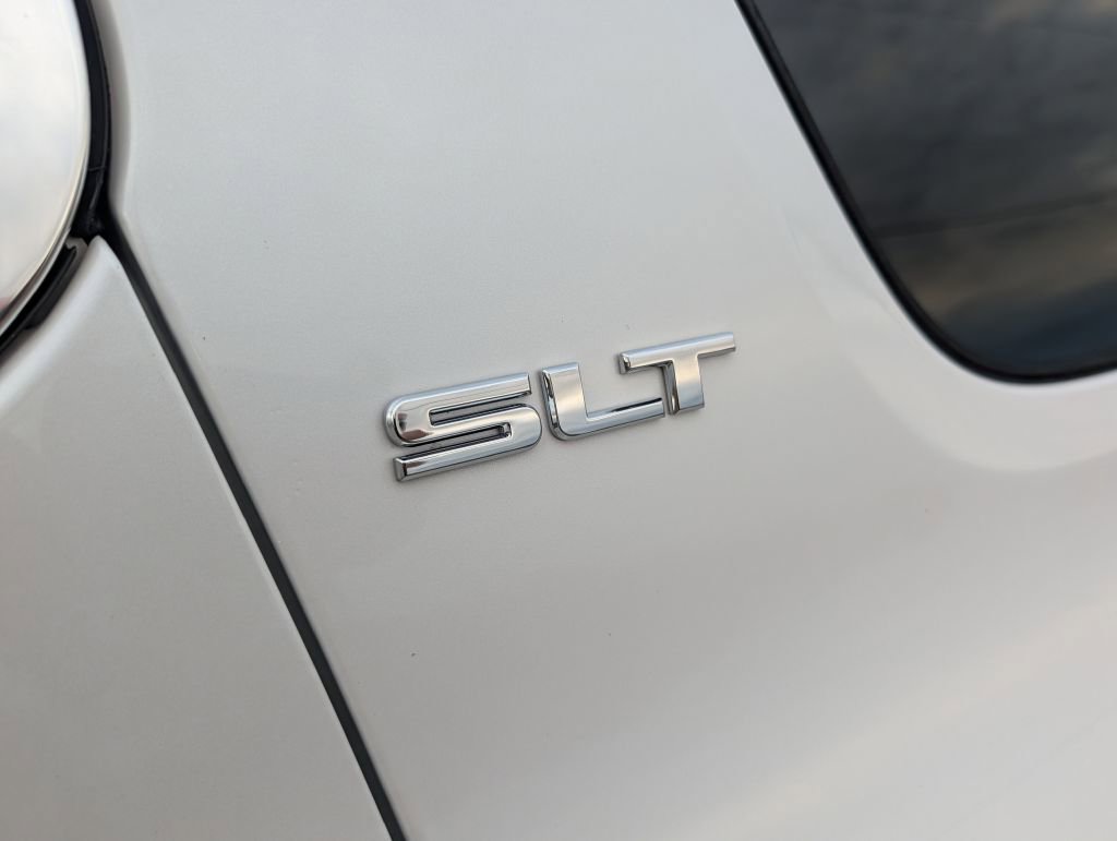 Used 2017 GMC Acadia SLT image 12