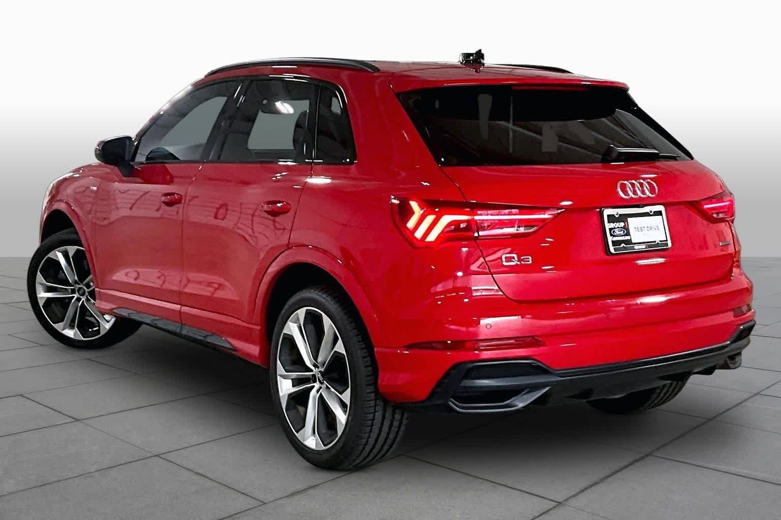 Used 2021 Audi Q3 2.0T Premium Plus AWD/4WD image 12