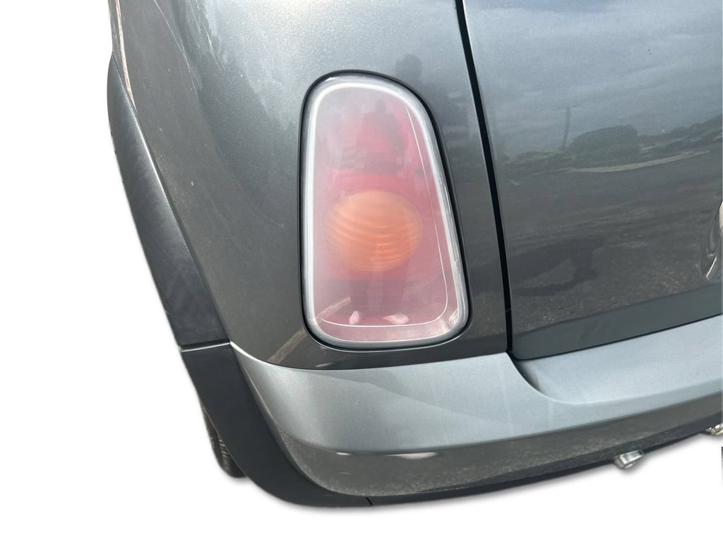 Used 2004 MINI Cooper S FWD image 31