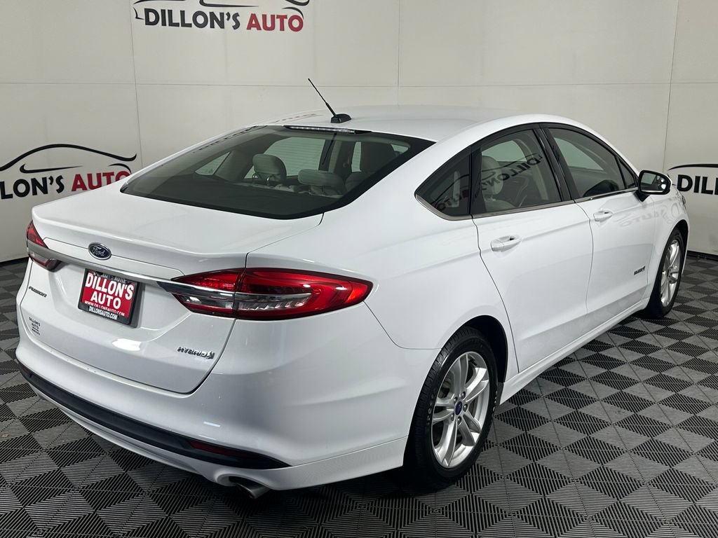 Used 2018 Ford Fusion S FWD image 7