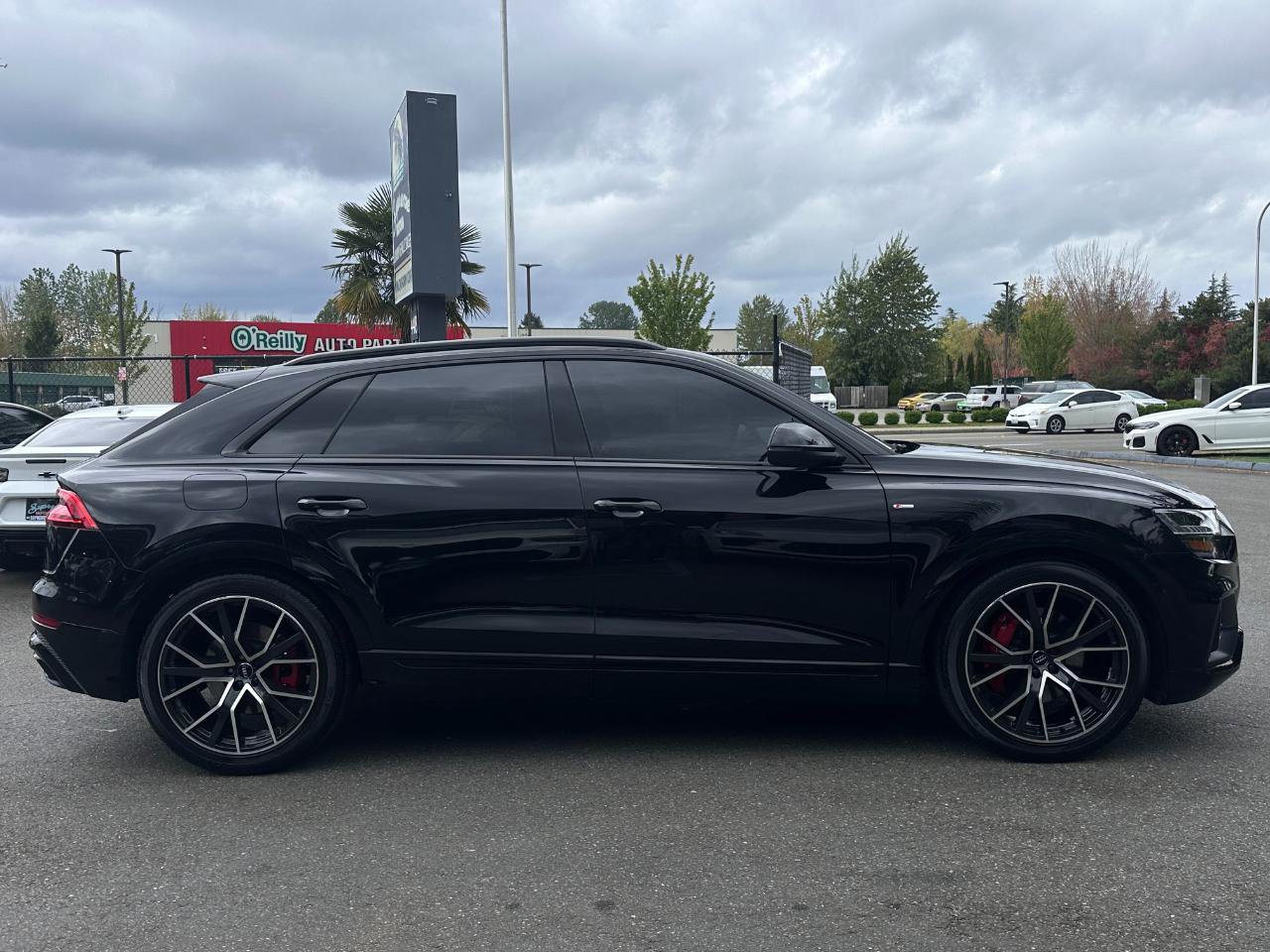 Used 2021 Audi Q8 Prestige w/ Prestige Package AWD/4WD image 13