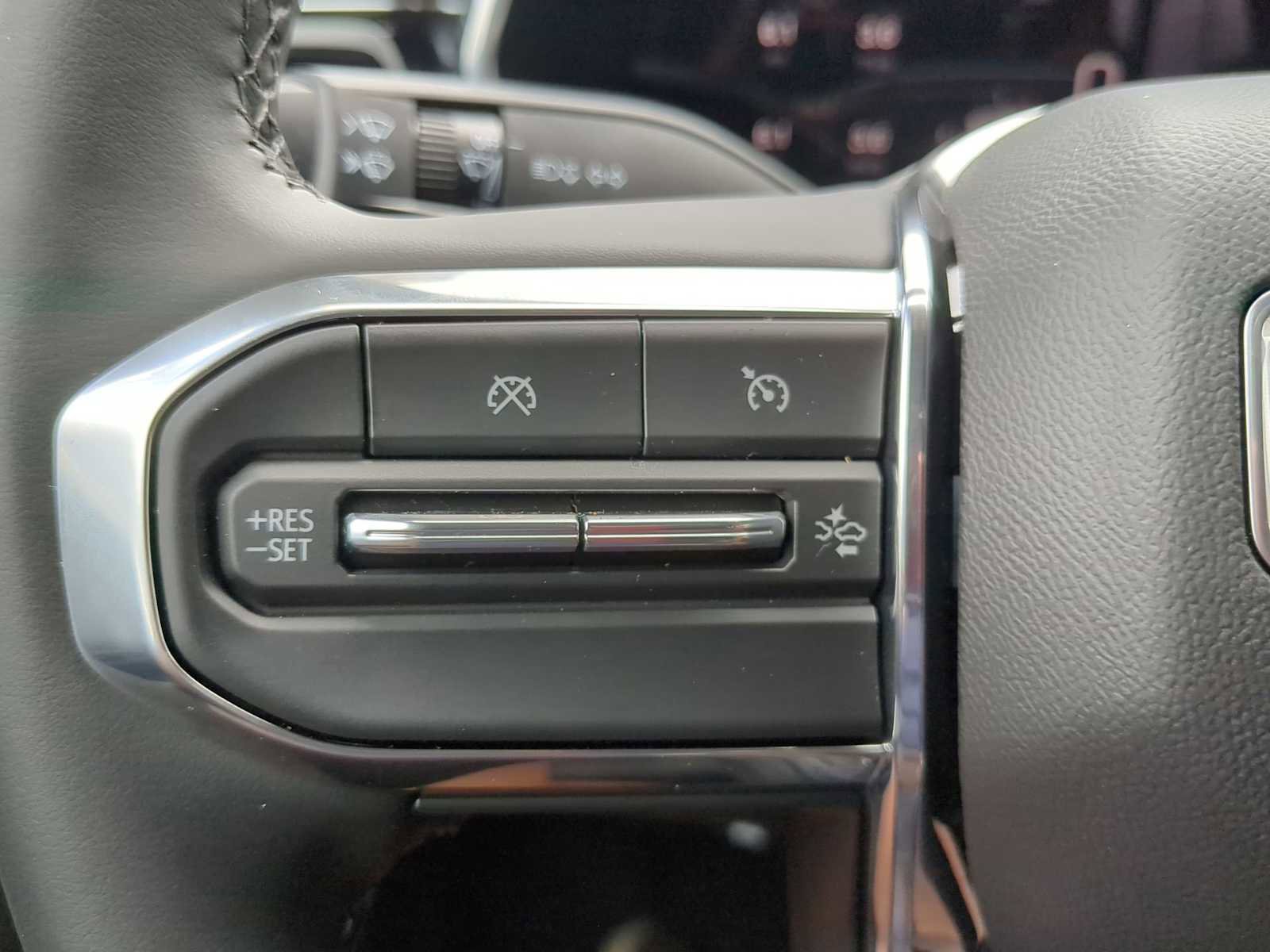 New 2026 GMC Canyon Elevation w/ Convenience Package image 16